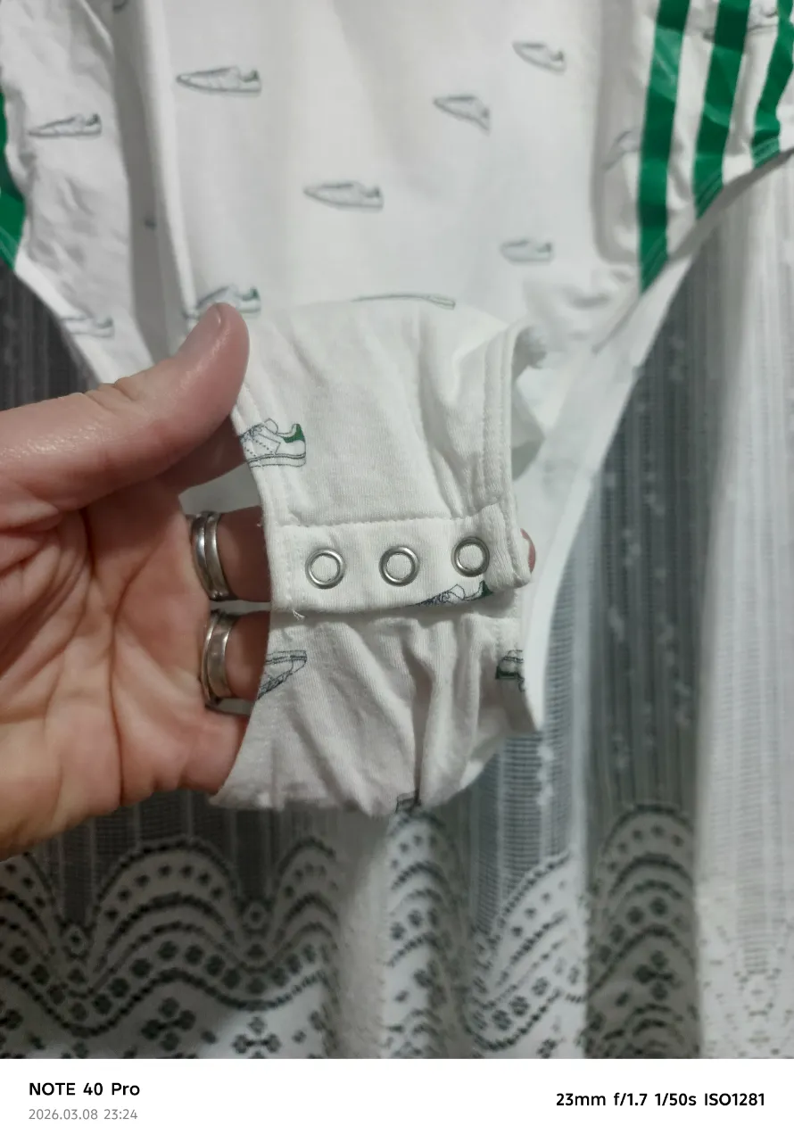 Body adidas - Vista 4