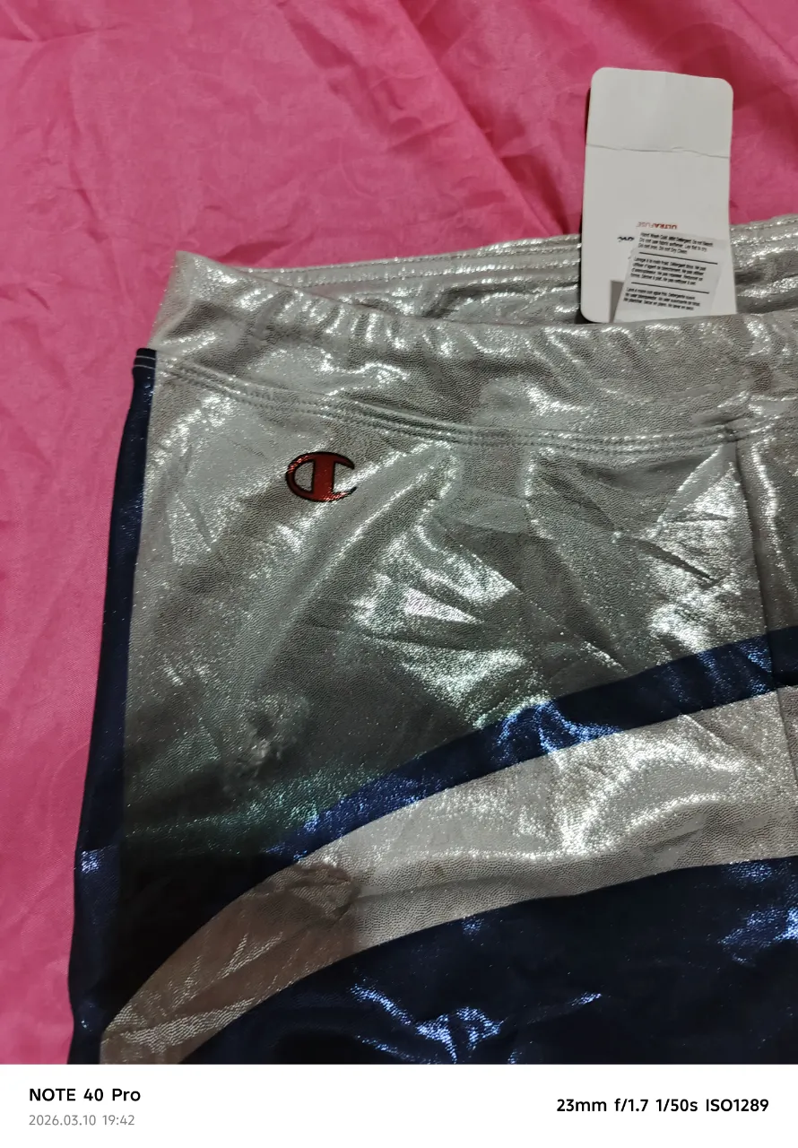 Short Champion - Vista 3