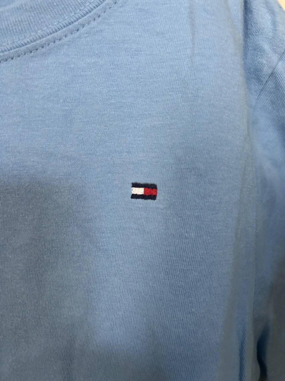 Remera Tommy Hilfiger - Vista 2
