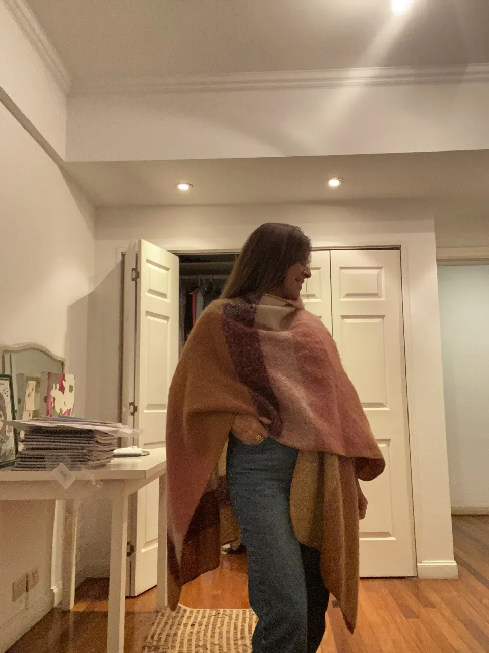 Poncho Prenda importada - Vista 2