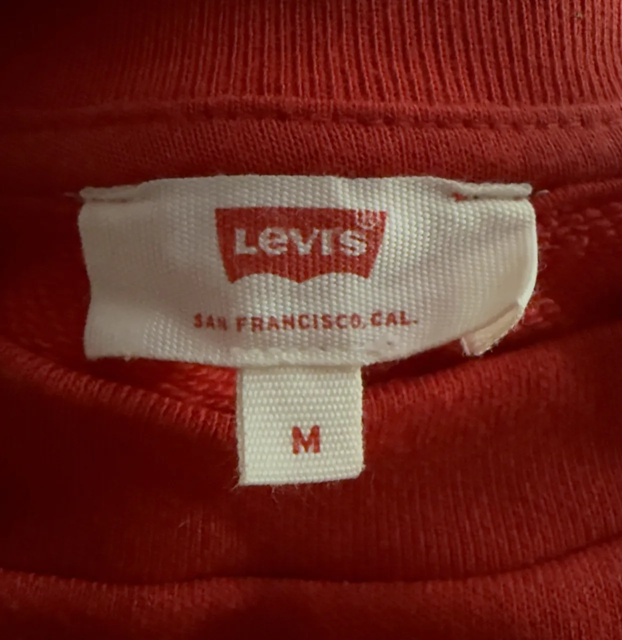 Buzo Levi's - Vista 4