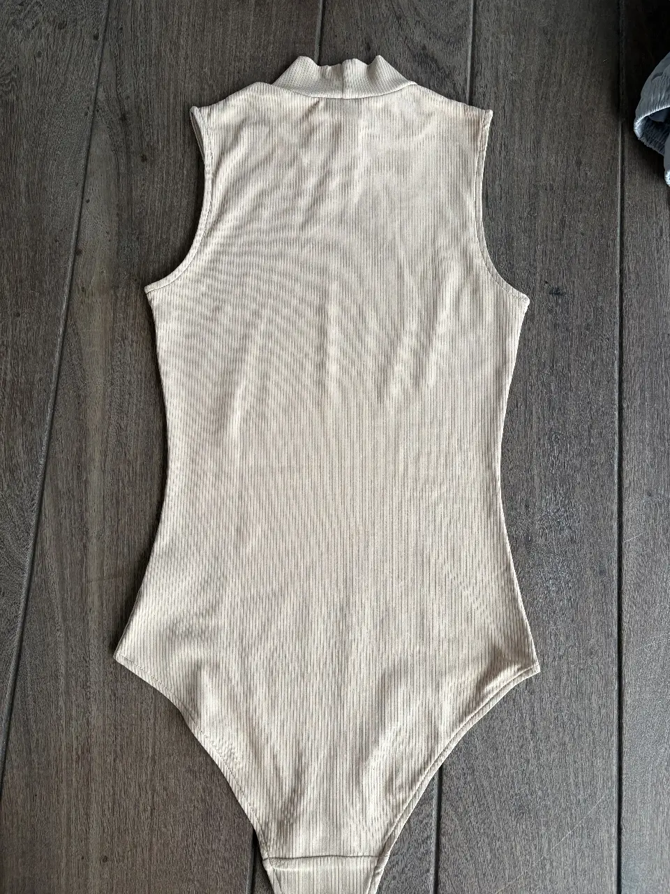 Body H&M - Vista 3