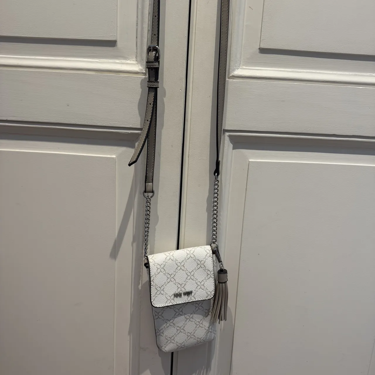 Cartera Nine West - Vista 2