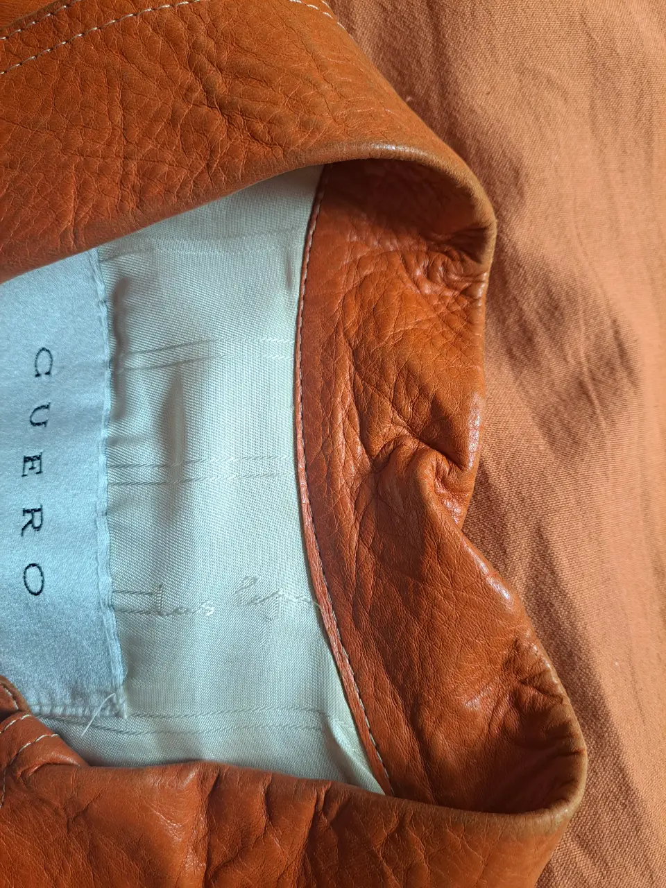 Campera Las Pepas - Vista 2