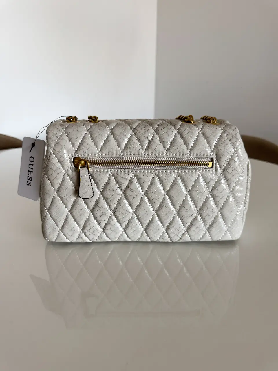 Cartera GUESS - Vista 2