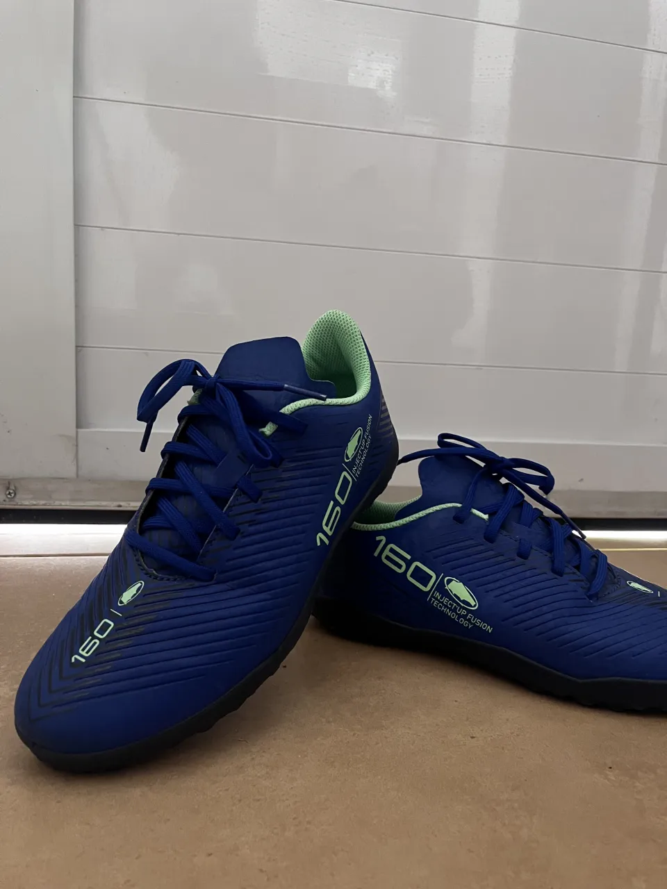 Botín de fútbol Kipsta - Vista 2