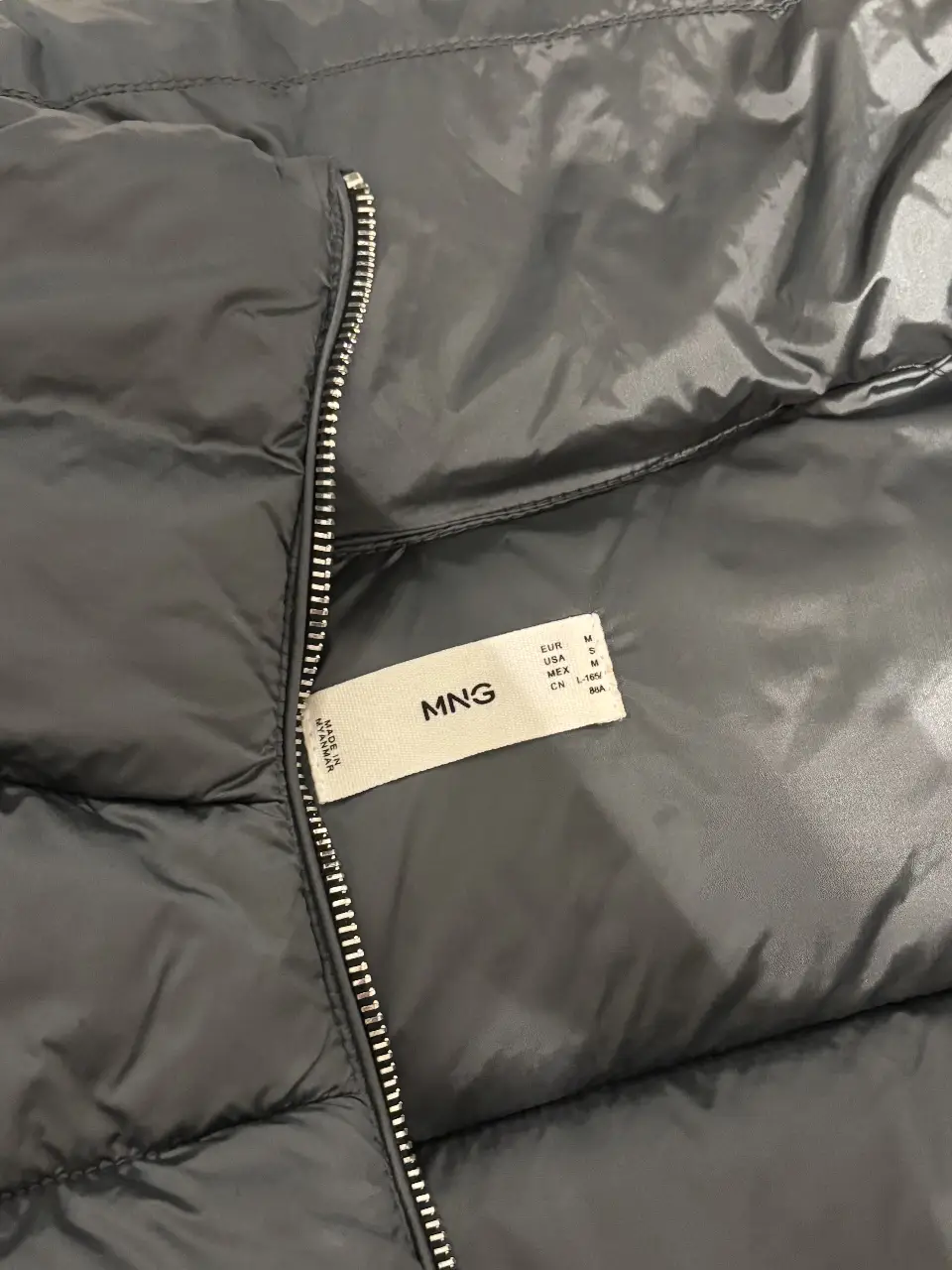 Campera MNG - Vista 3