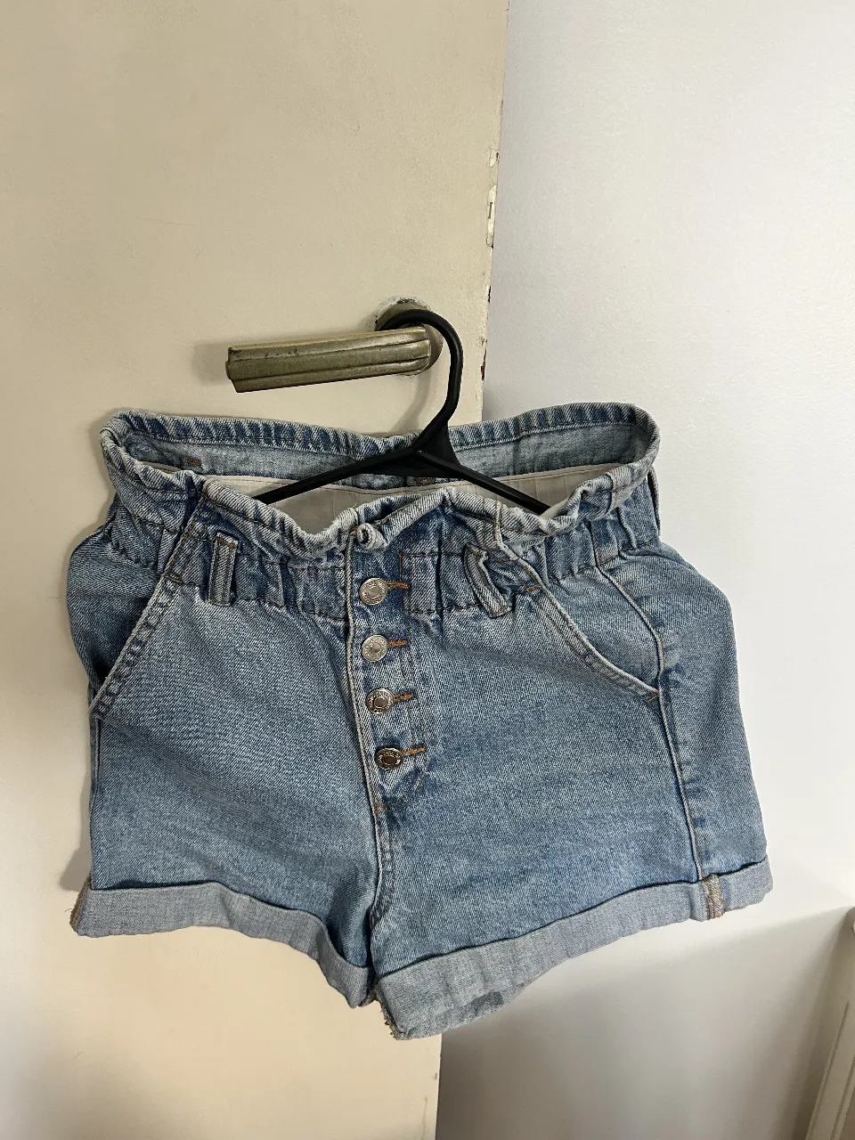 Short Zara