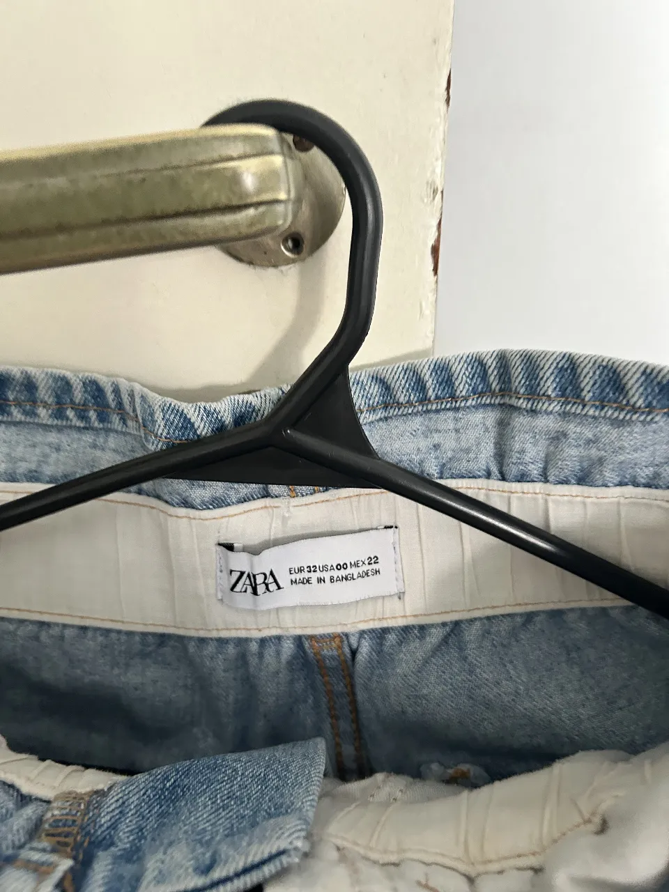 Short Zara - Vista 4