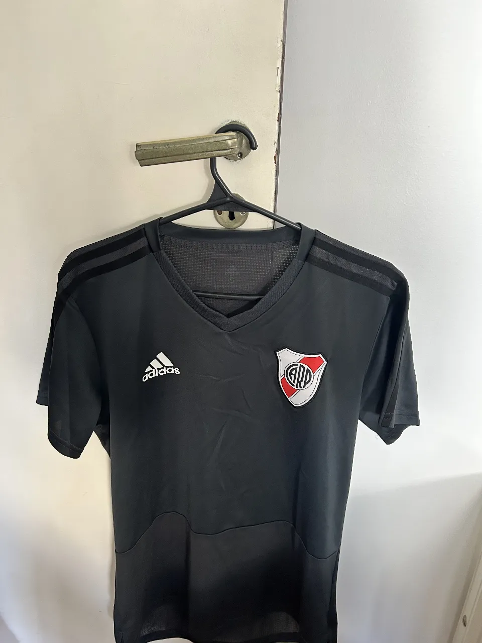 Camiseta adidas