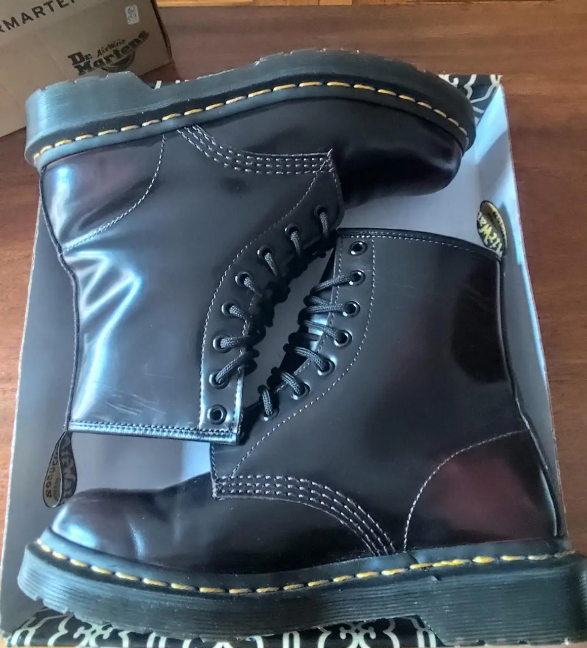 Borcegos Dr. Martens - Vista 2
