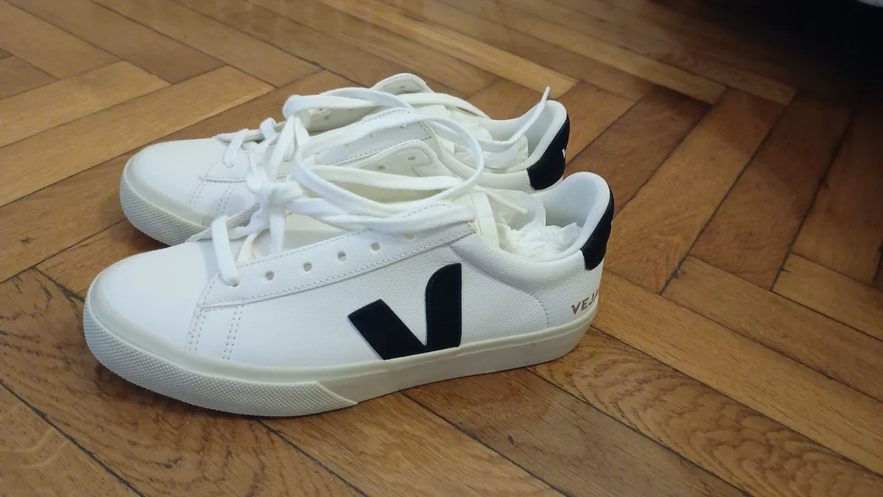 Zapatillas Veja - Vista 2
