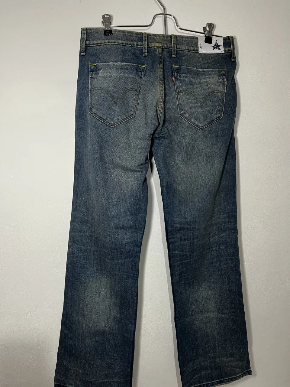 Jean Levi's - Vista 4