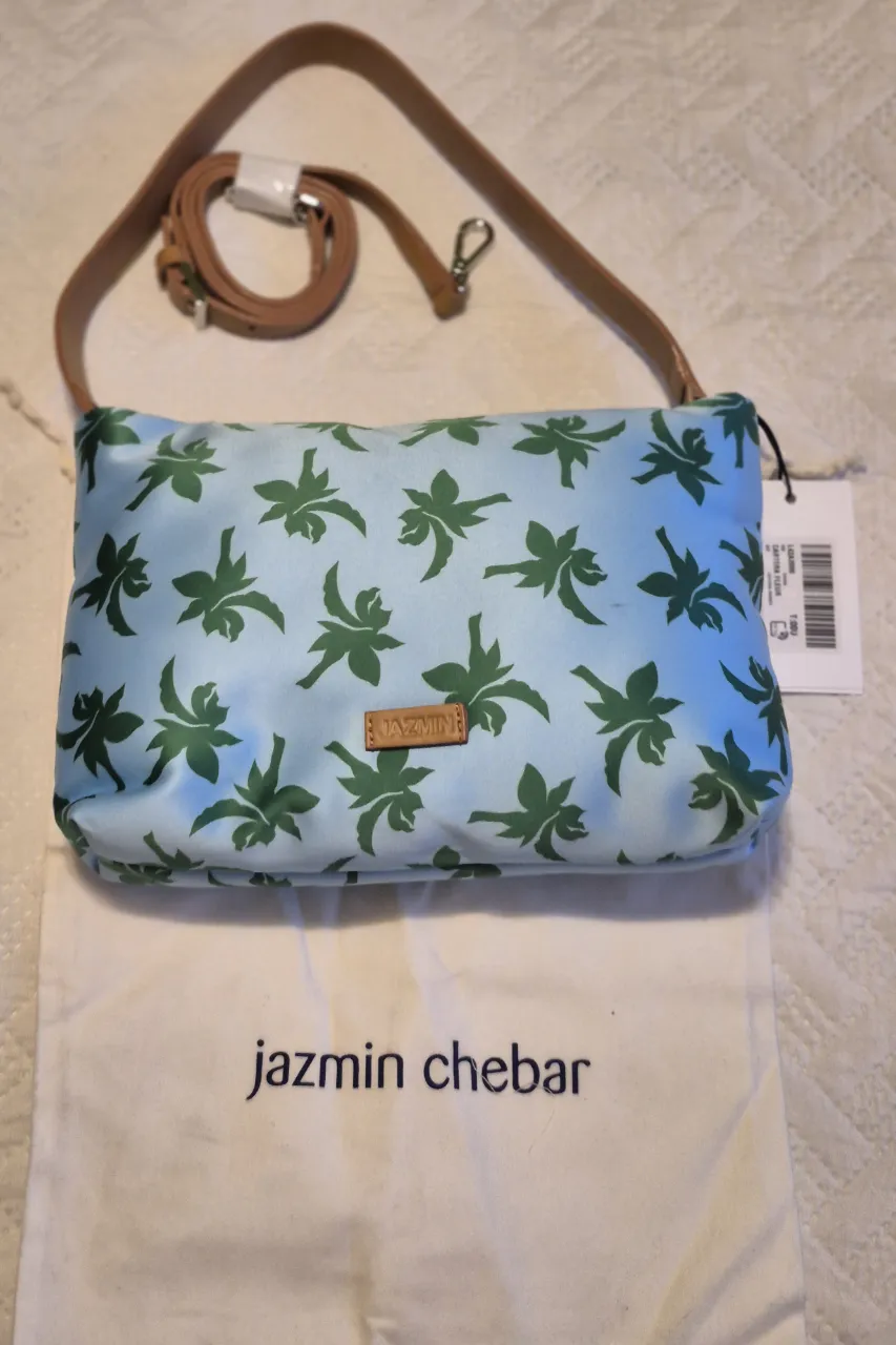 Cartera Jazmín Chebar - Vista 5