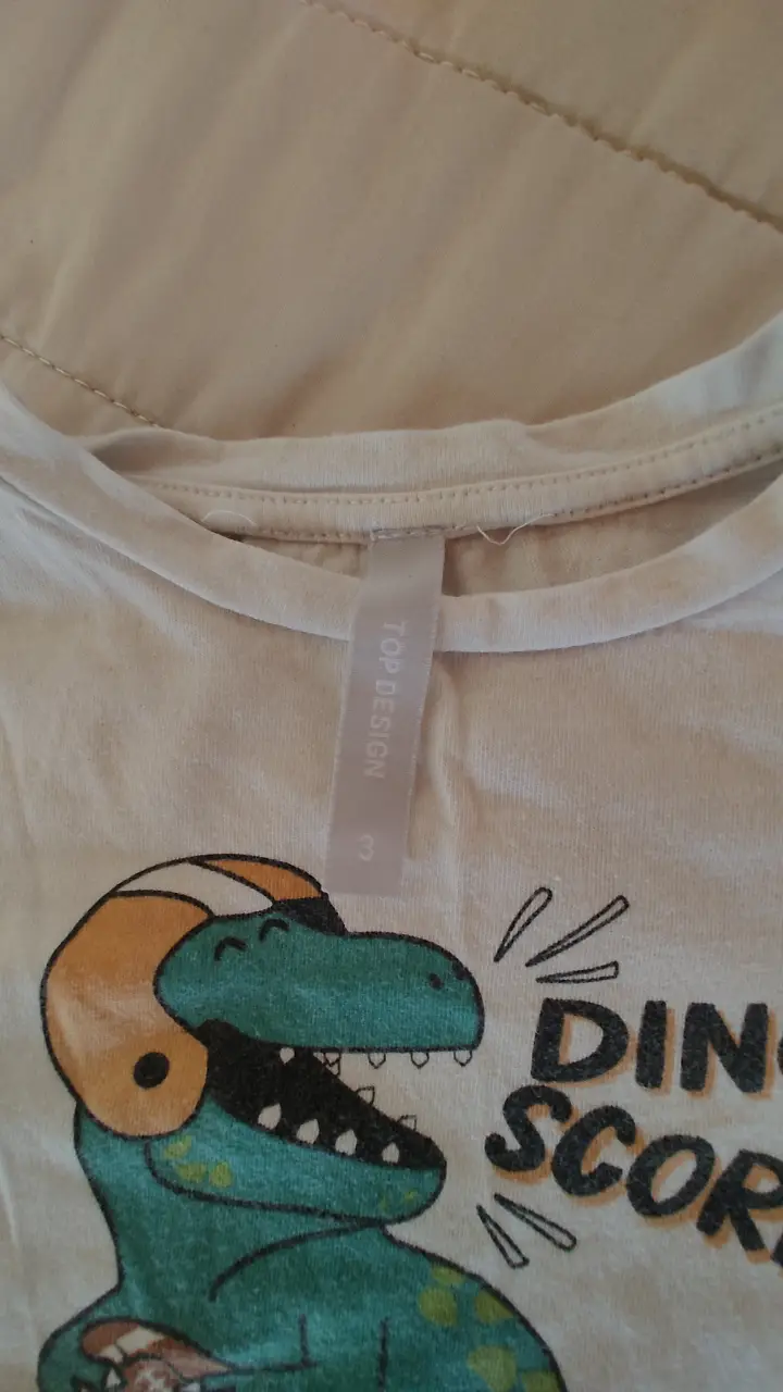 Remera TOP DESIGN - Vista 2