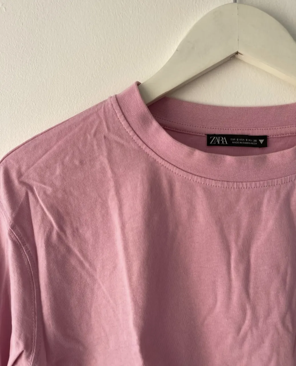 Remera Zara - Vista 2