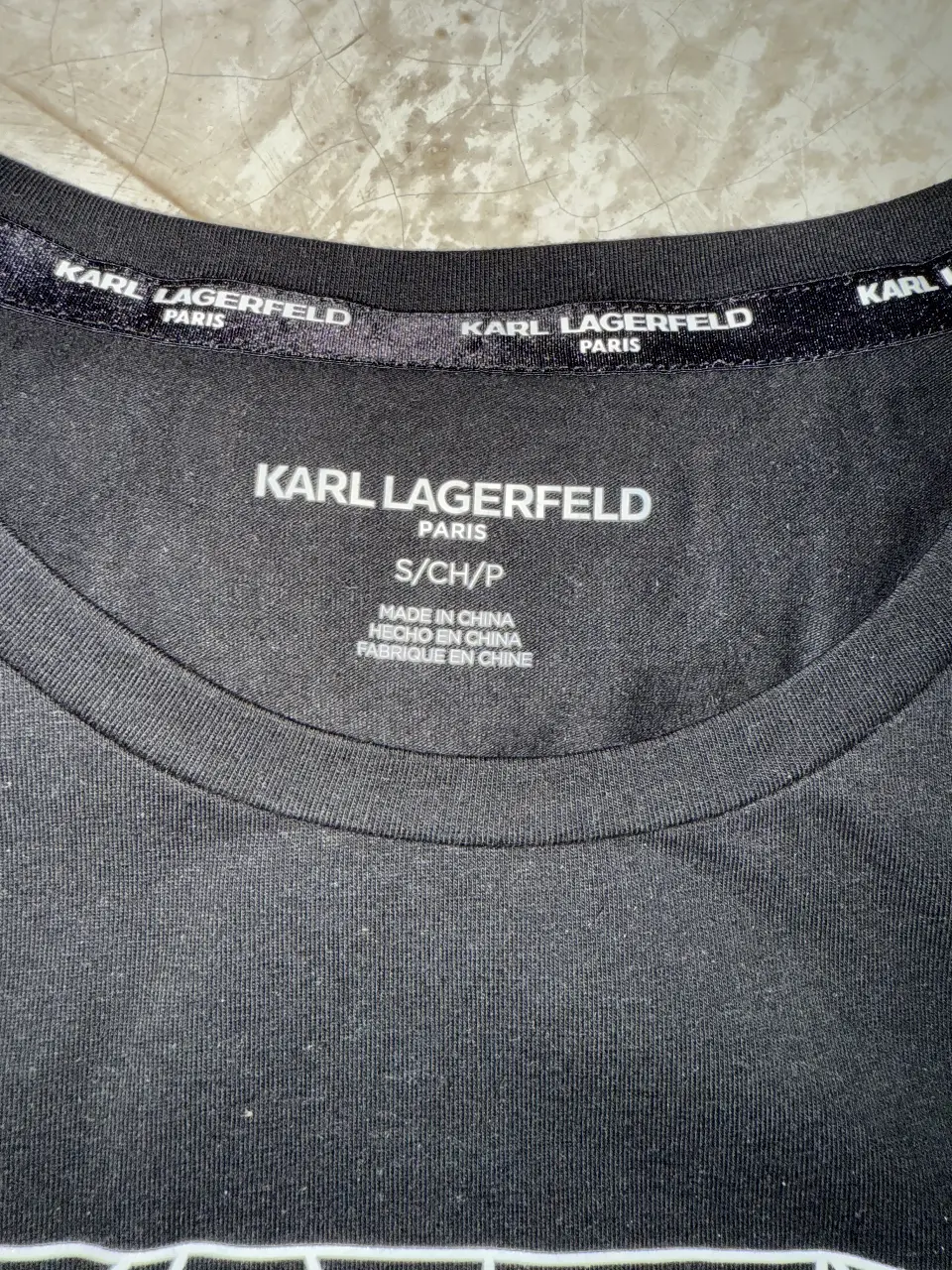 Remera Karl Lagerfeld - Vista 3