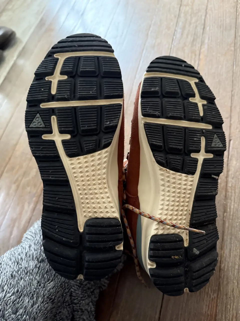 Botines Nike - Vista 4