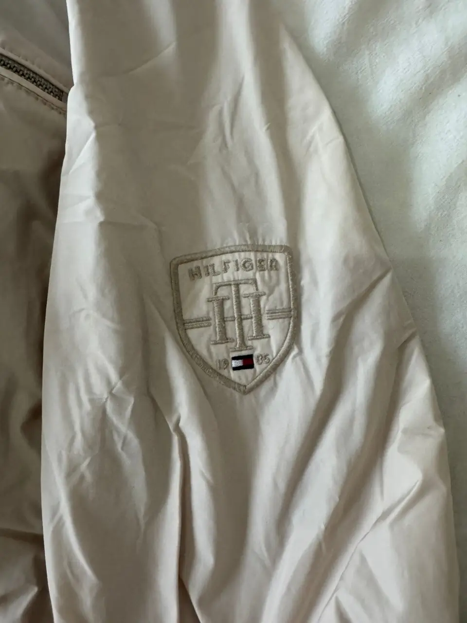 Campera Tommy Hilfiger - Vista 2