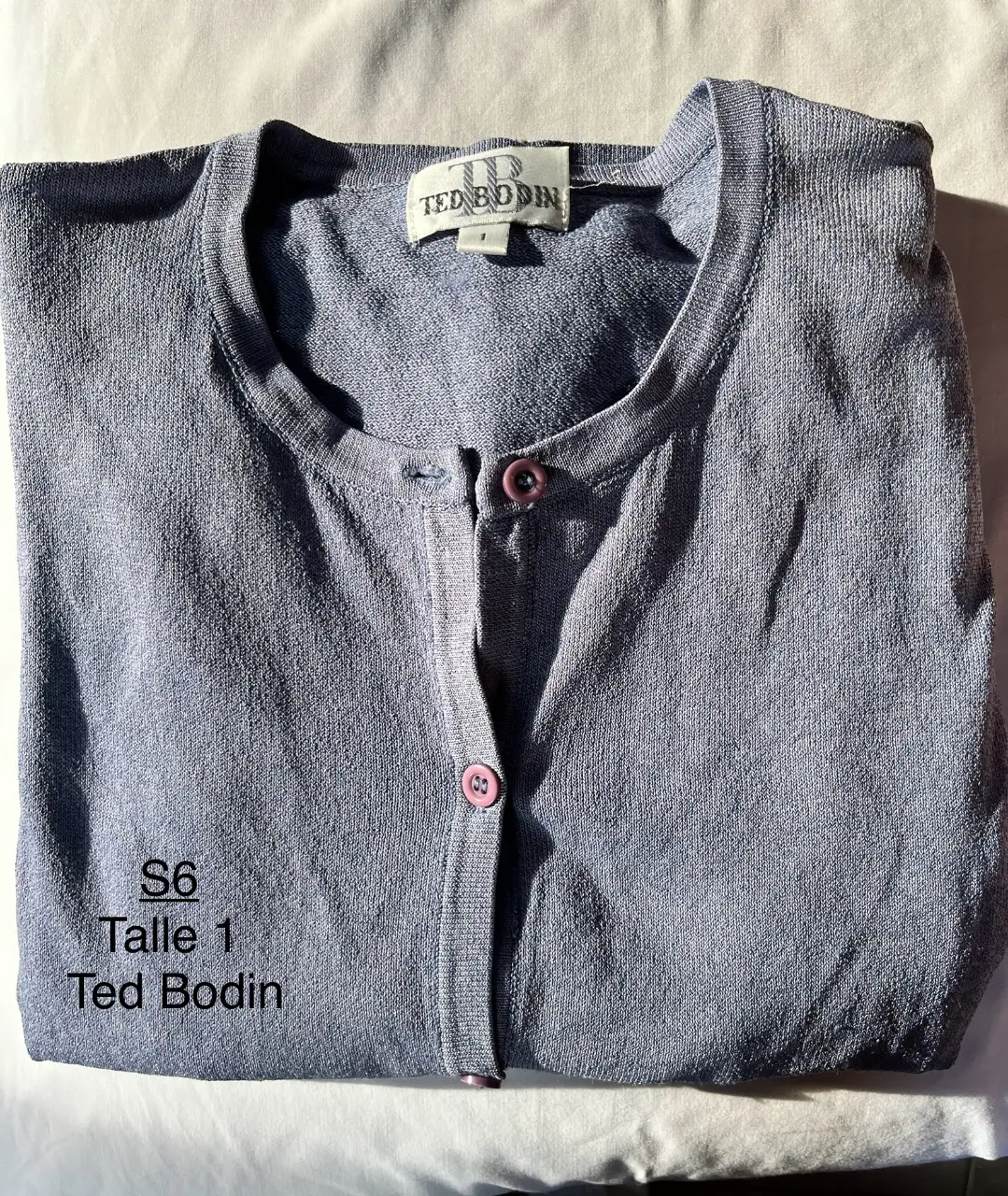 Cardigan de mujer Ted Bodin, color azul, talle 1, ideal para usar en primavera u otoño. Prenda casual y cómoda.