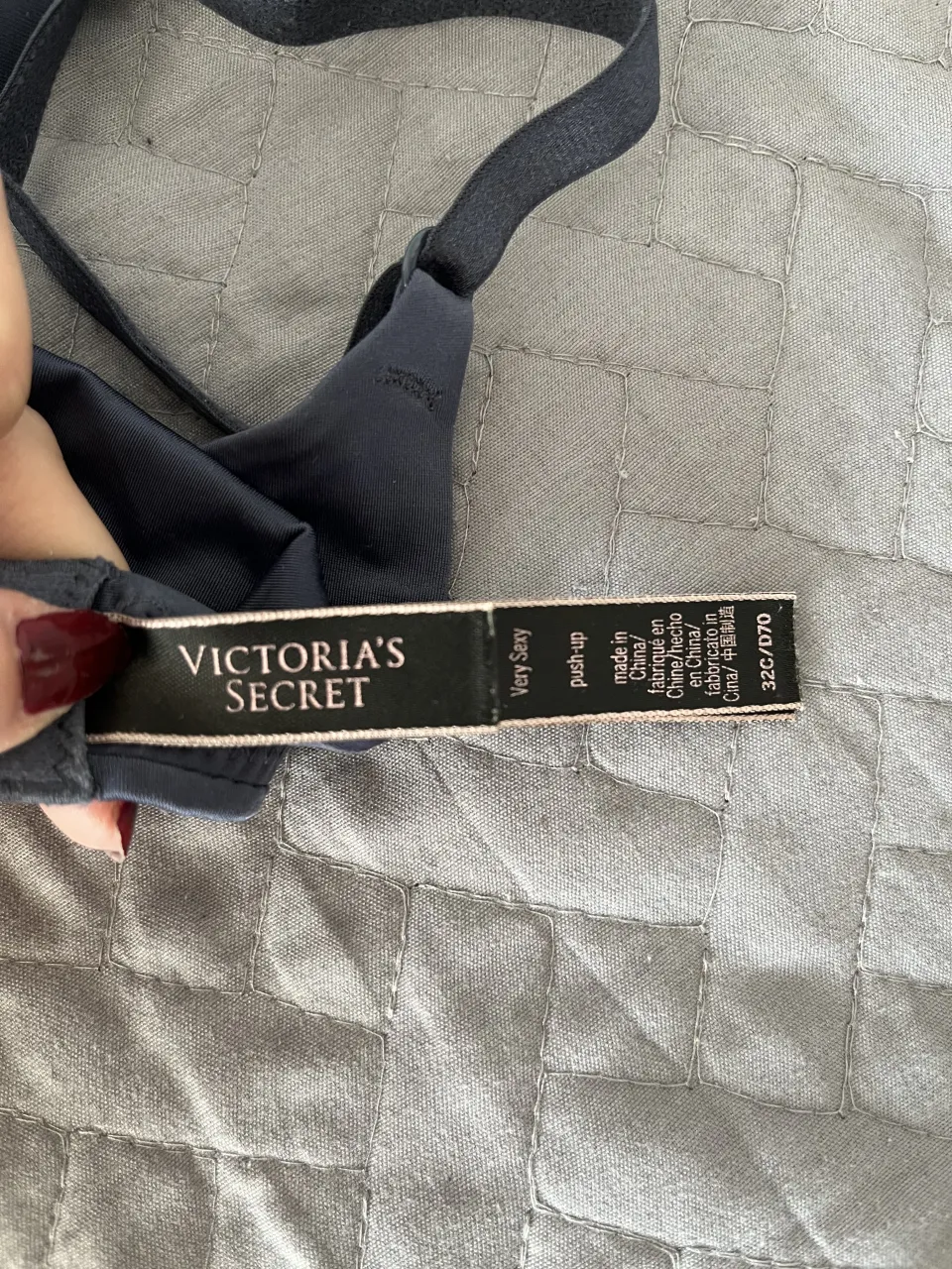 Corpiño Victoria's Secret - Vista 3