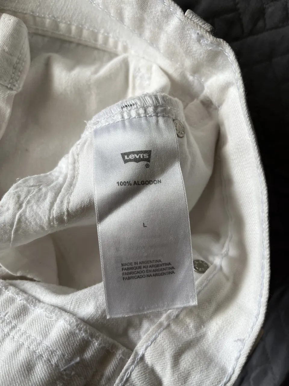 Pollera Levi's - Vista 3