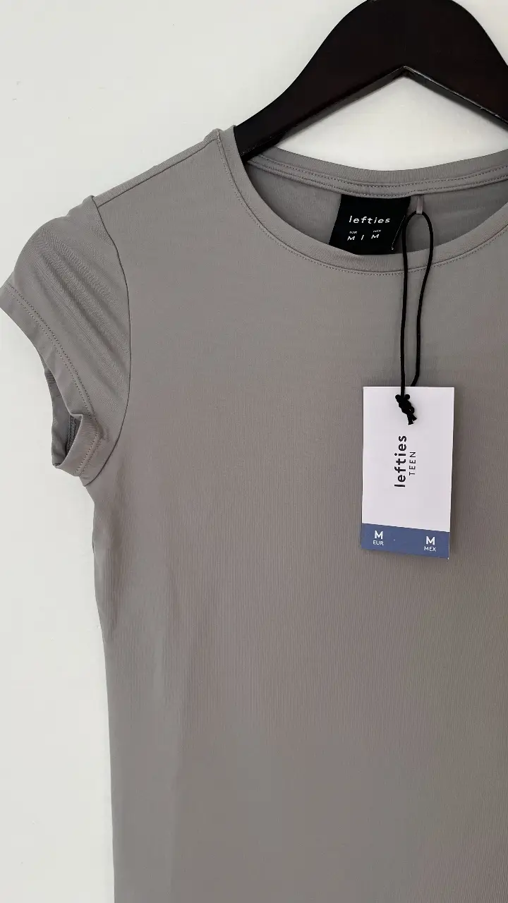 Remera Lefties - Vista 2