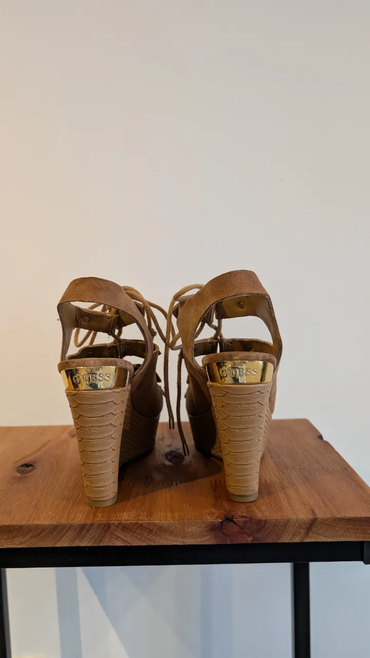 Tacos GUESS - Vista 3