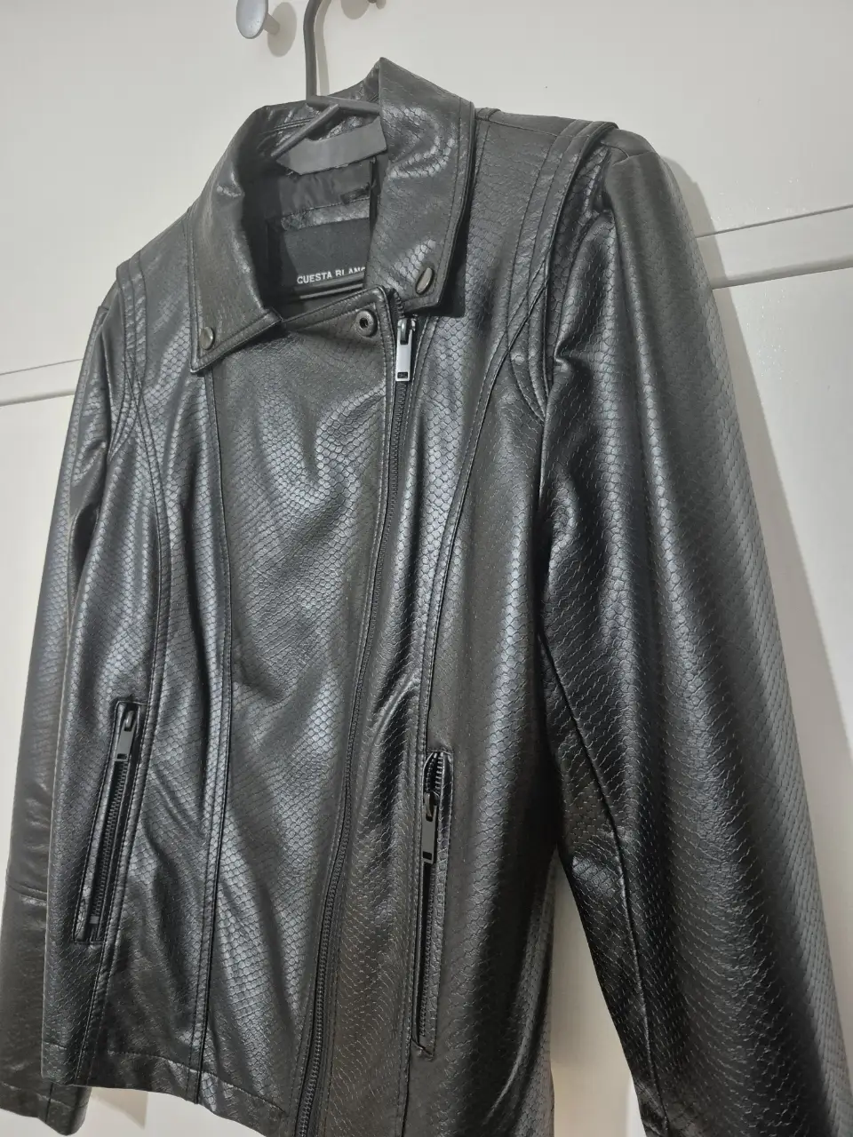 Campera Cuesta Blanca - Vista 2
