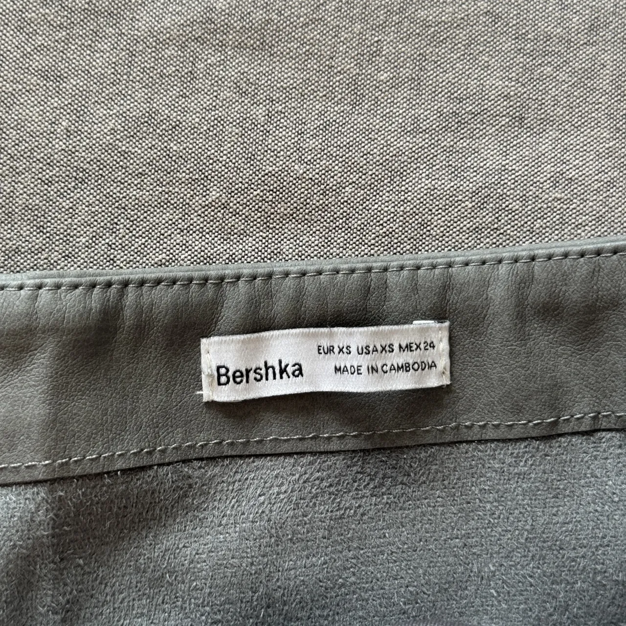 Top Bershka - Vista 3