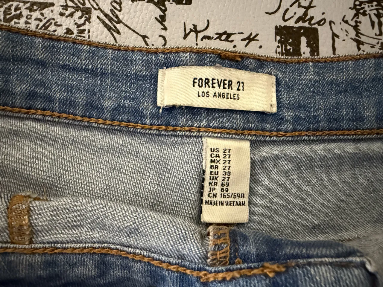 Short Forever 21 - Vista 3