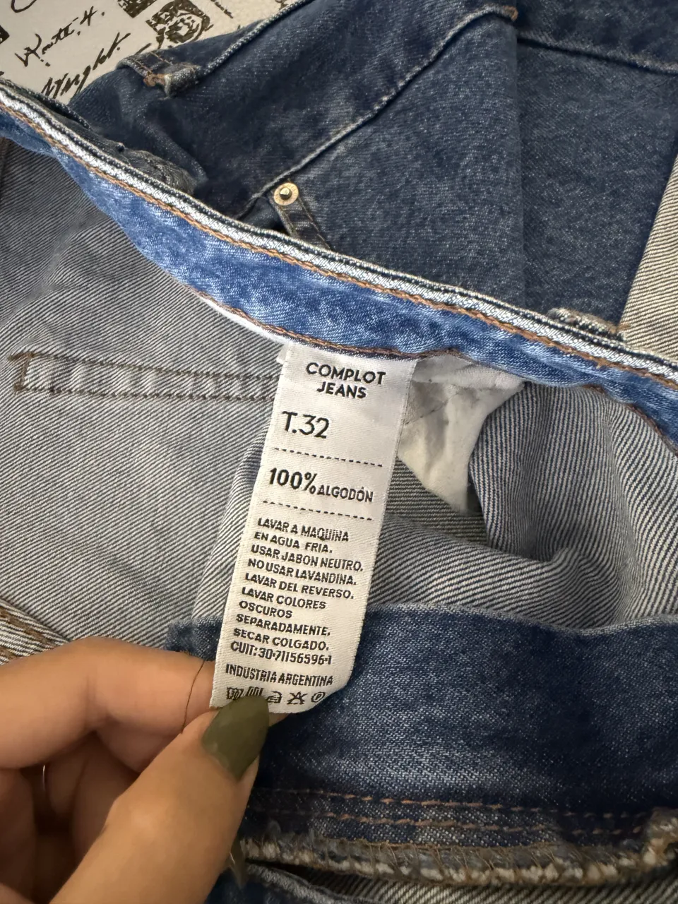 Short Complot - Vista 4