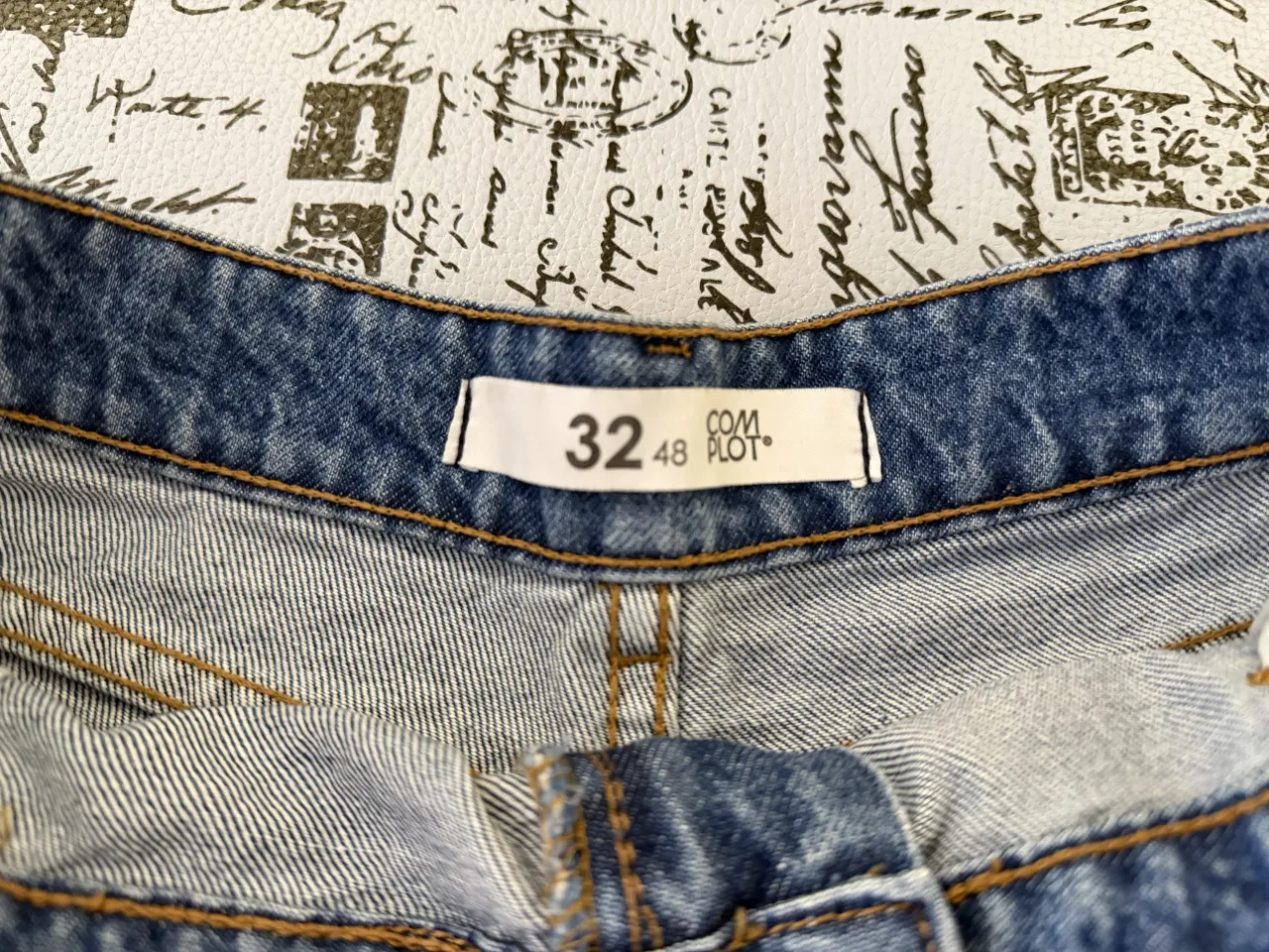 Short Complot - Vista 3