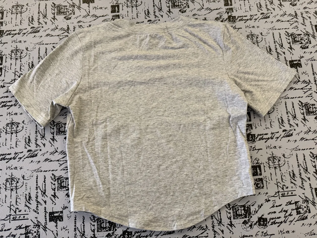 Remera Another - Vista 3