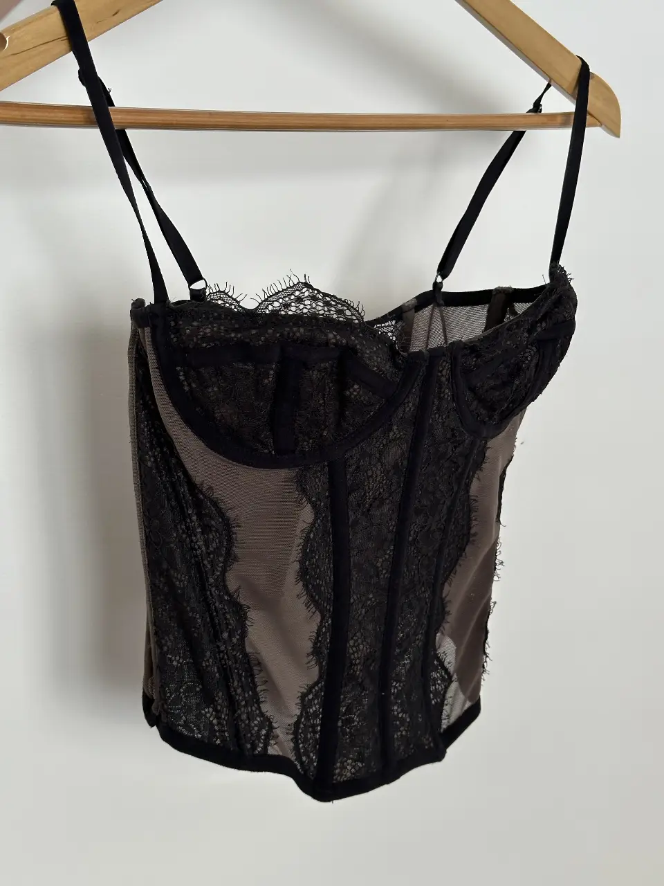 Top Urban Outfitters - Vista 2