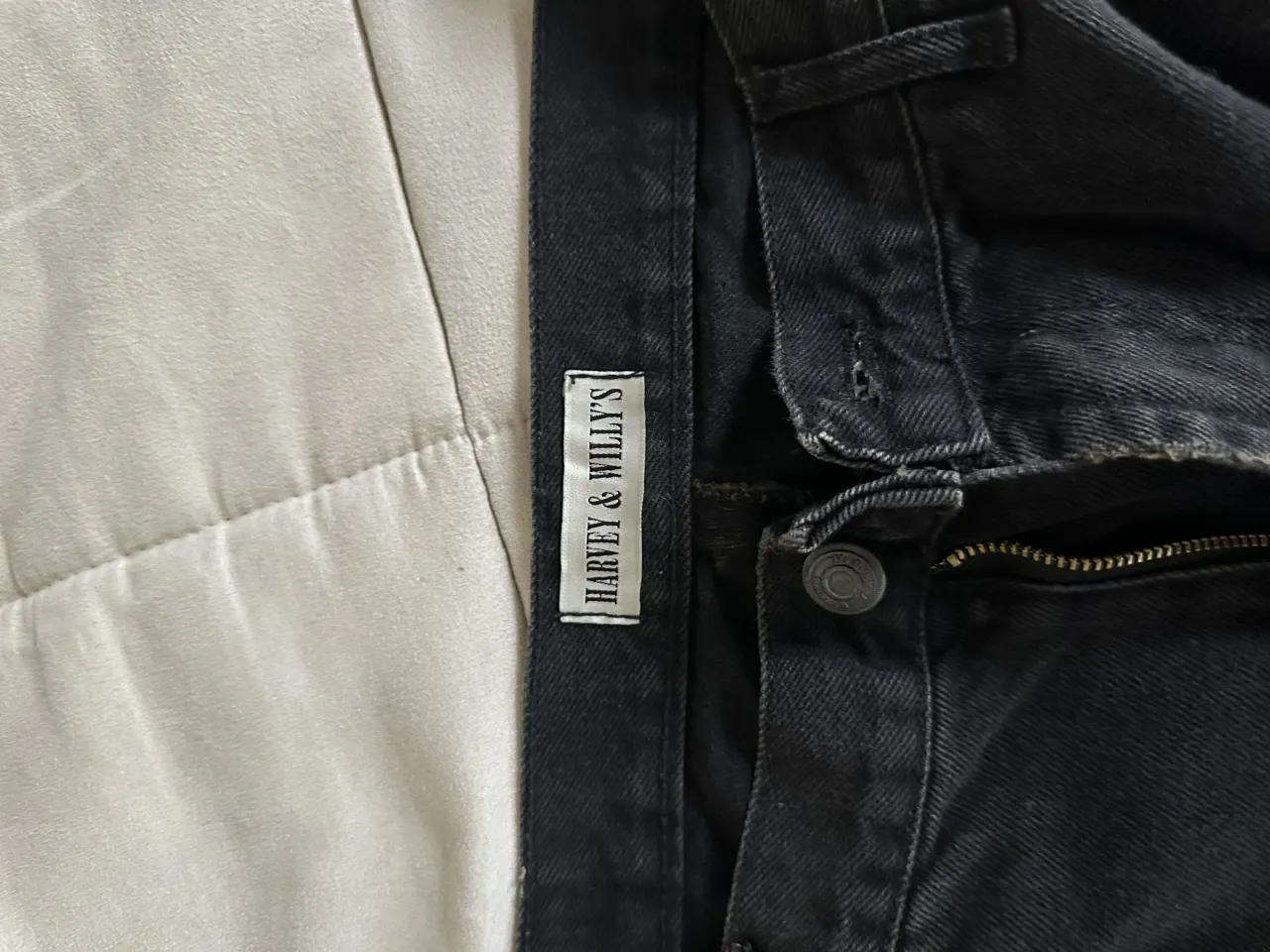 Pollera Harvey & Willy’s - Vista 5