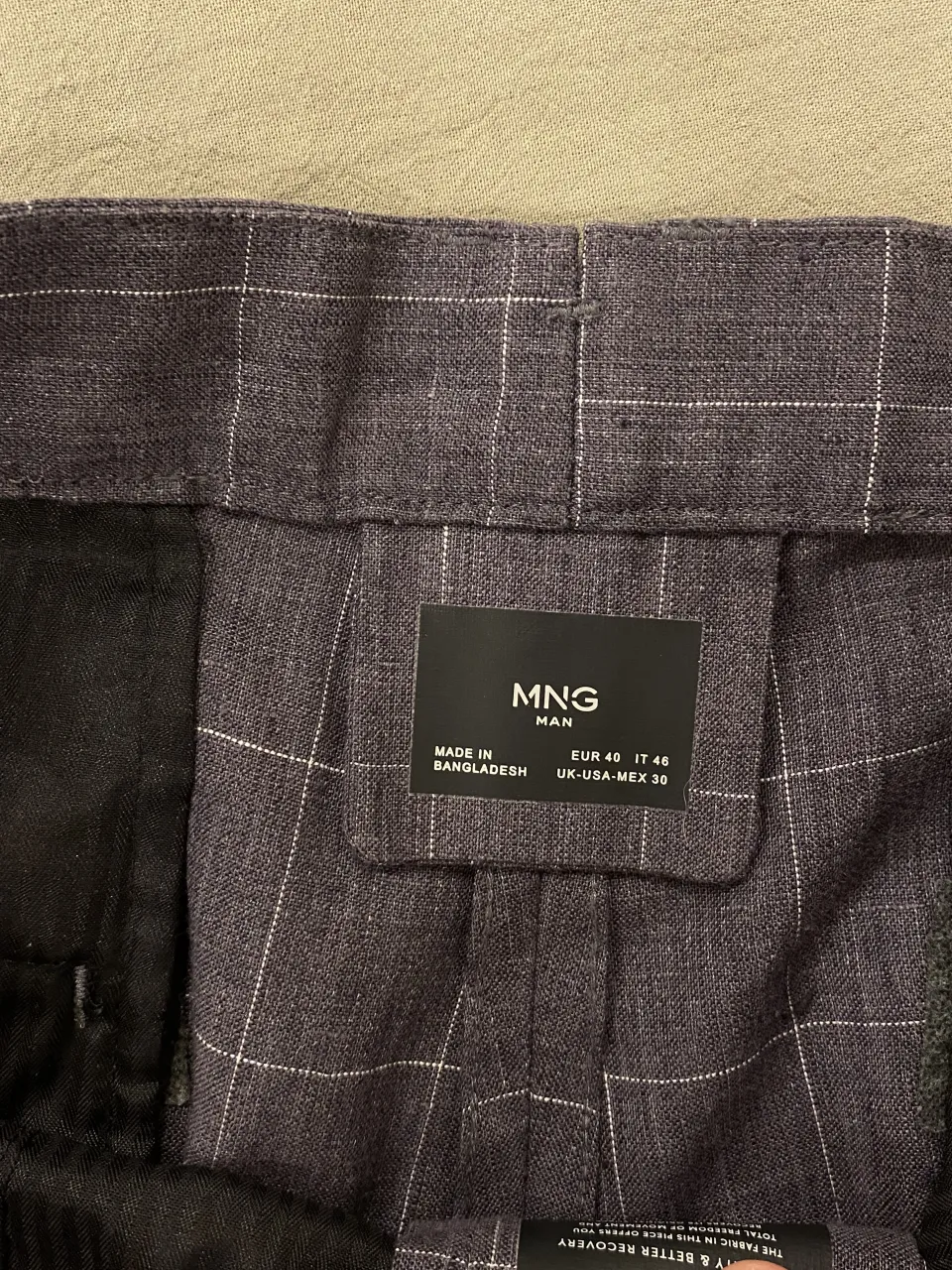Pantalón MNG - Vista 2