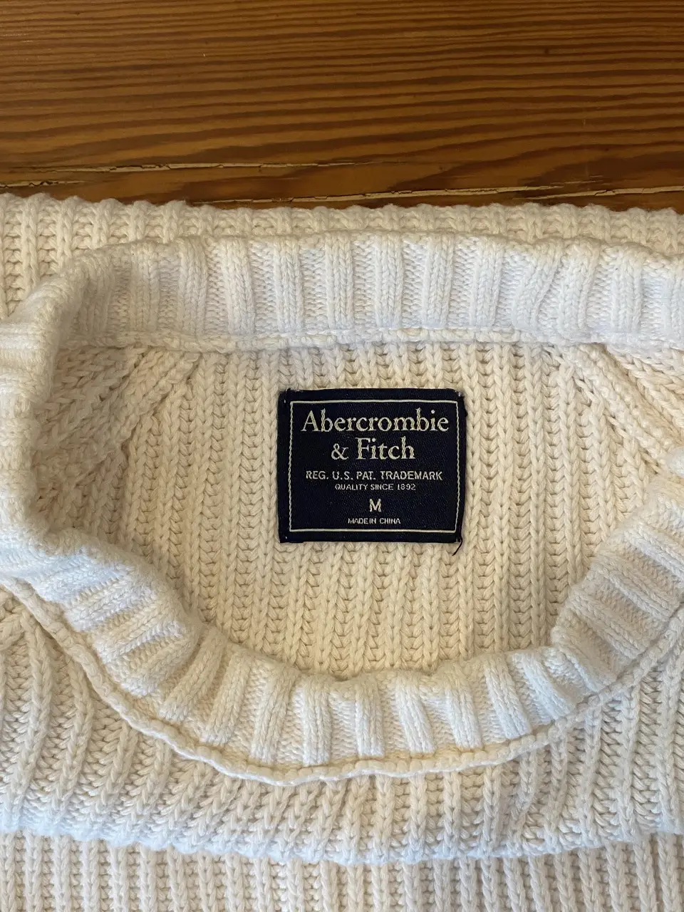 Sweater Abercrombie & Fitch - Vista 2