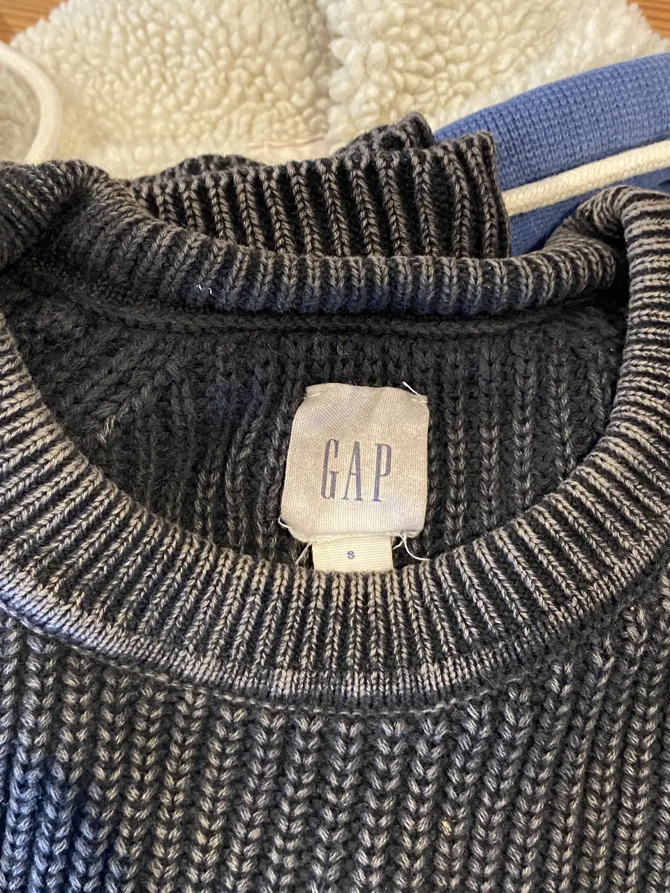 Sweater GAP - Vista 4