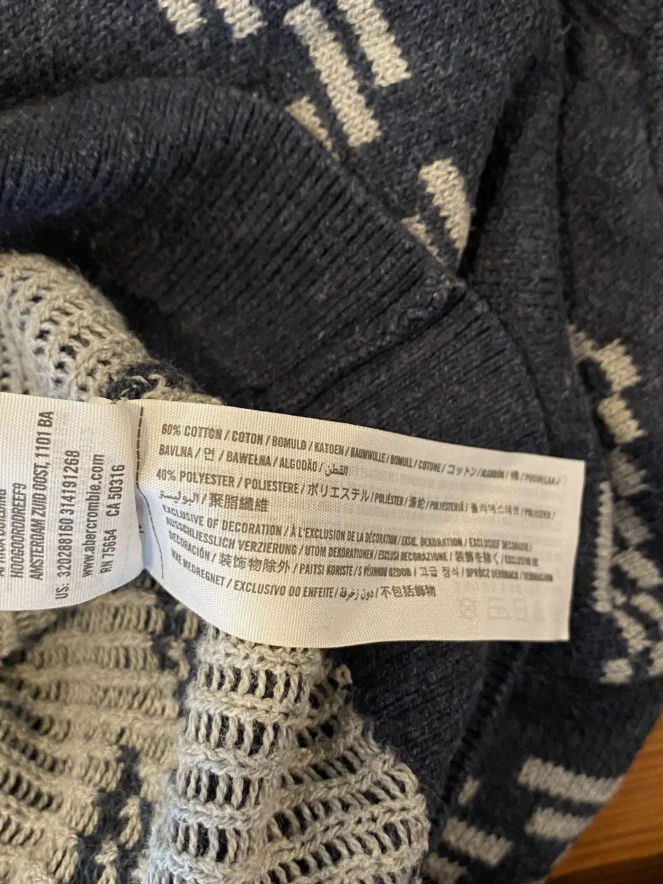 Sweater Hollister - Vista 3