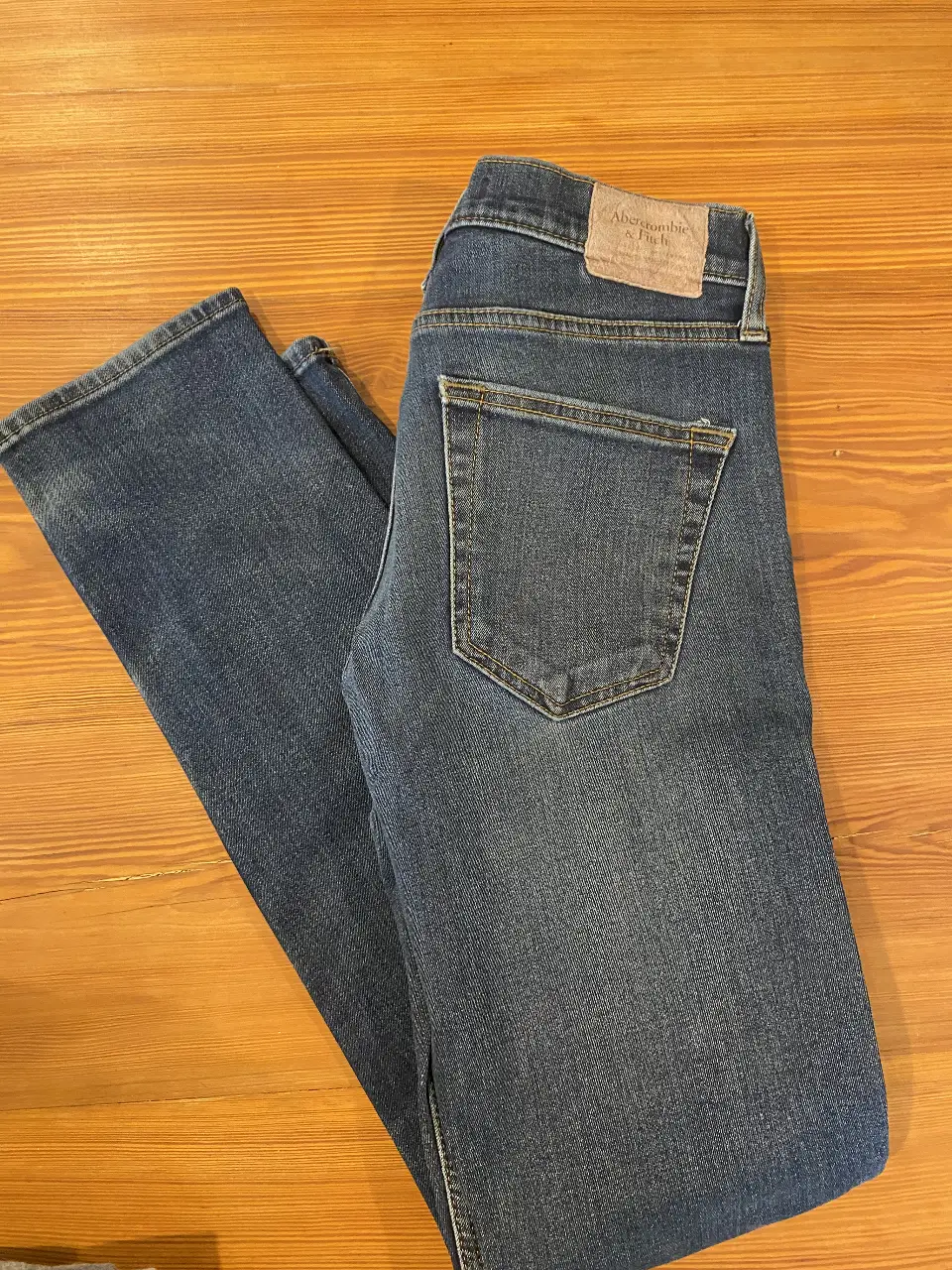 Jean Abercrombie & Fitch - Vista 3