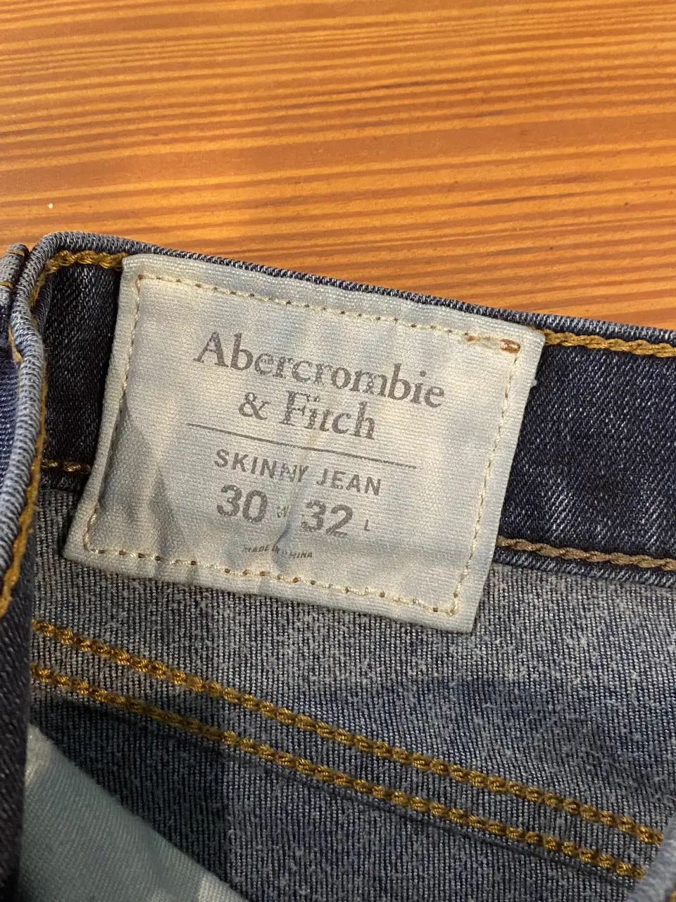 Jean Abercrombie & Fitch - Vista 2