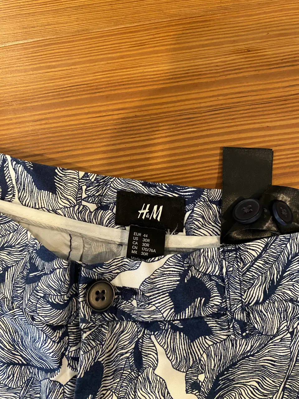Bermuda H&M - Vista 3