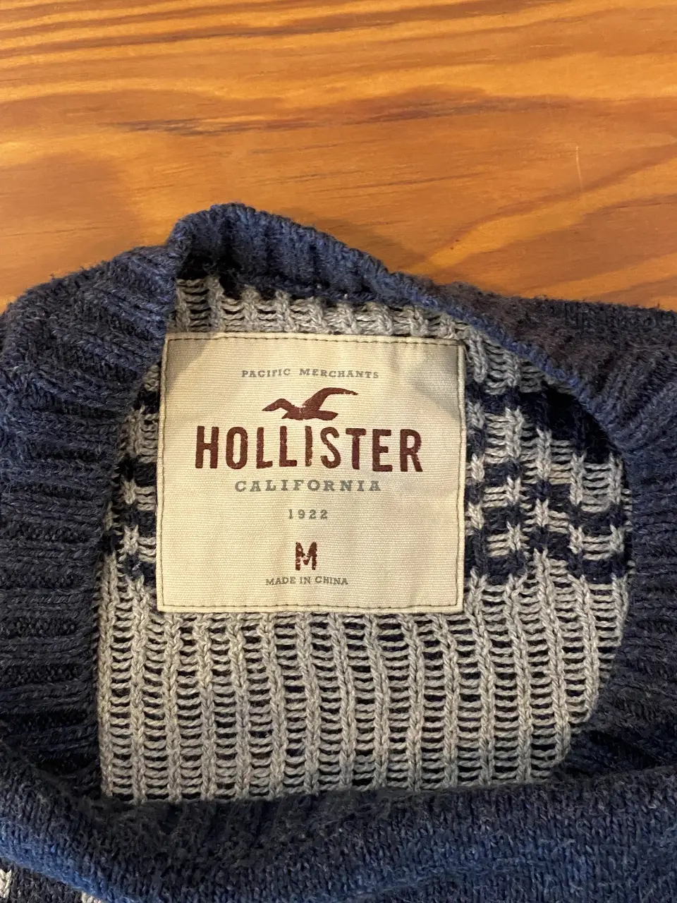 Sweater Hollister - Vista 2