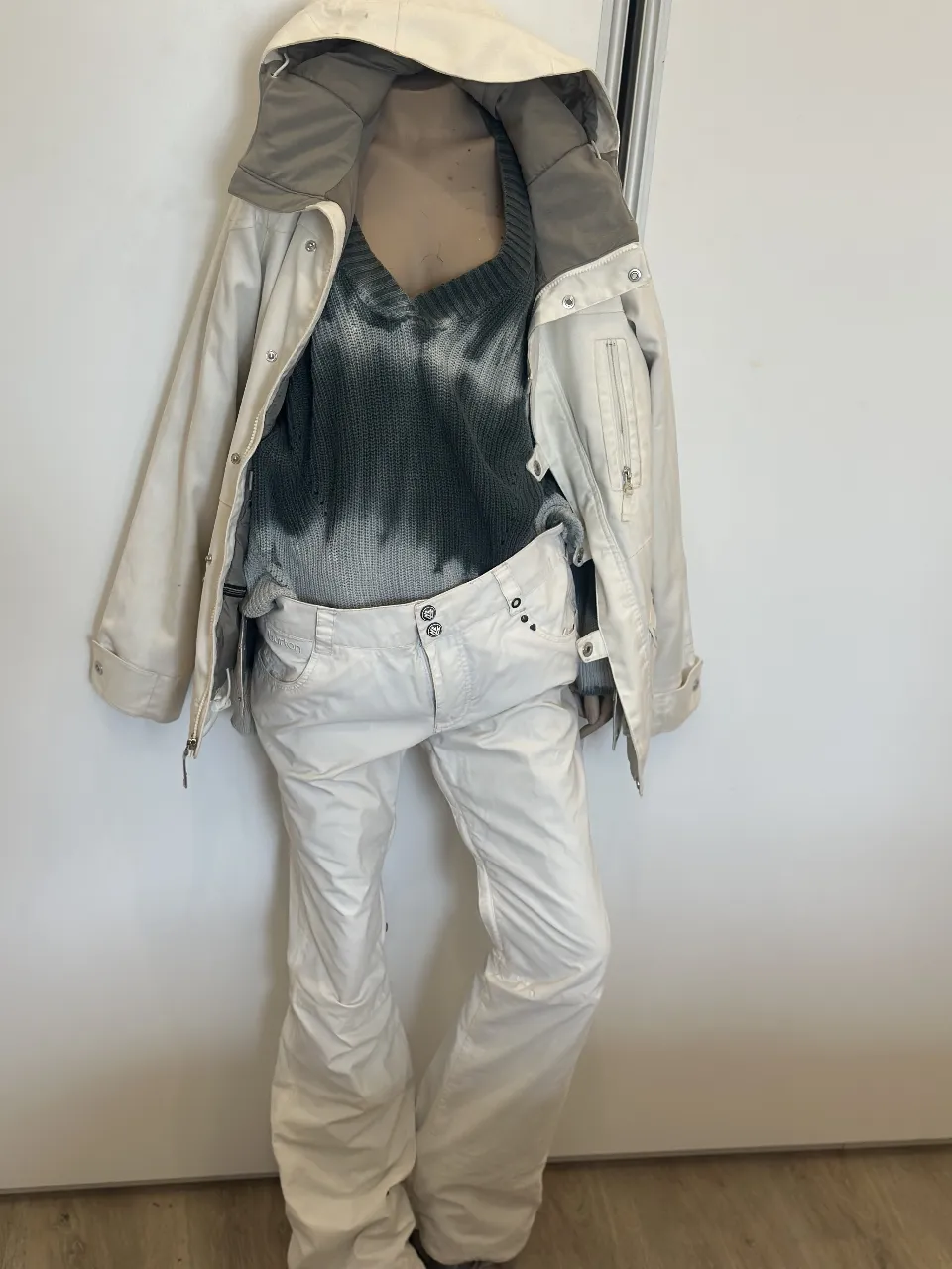 Campera Burton - Vista 2