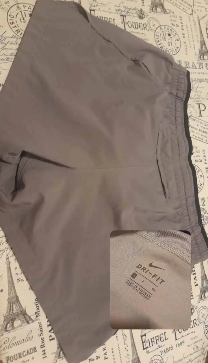 Short Nike - Vista 3