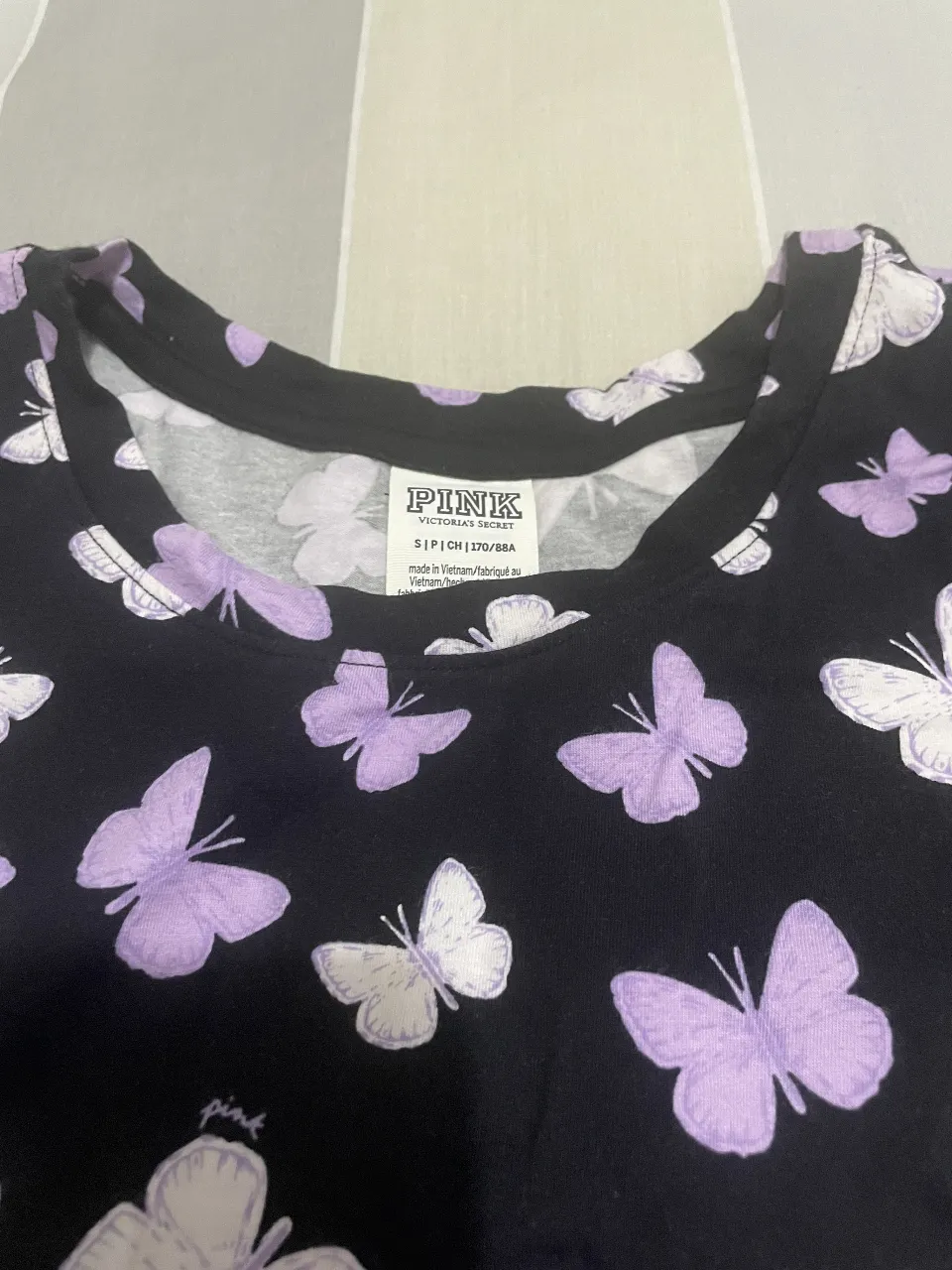 Remera Pink - Vista 5