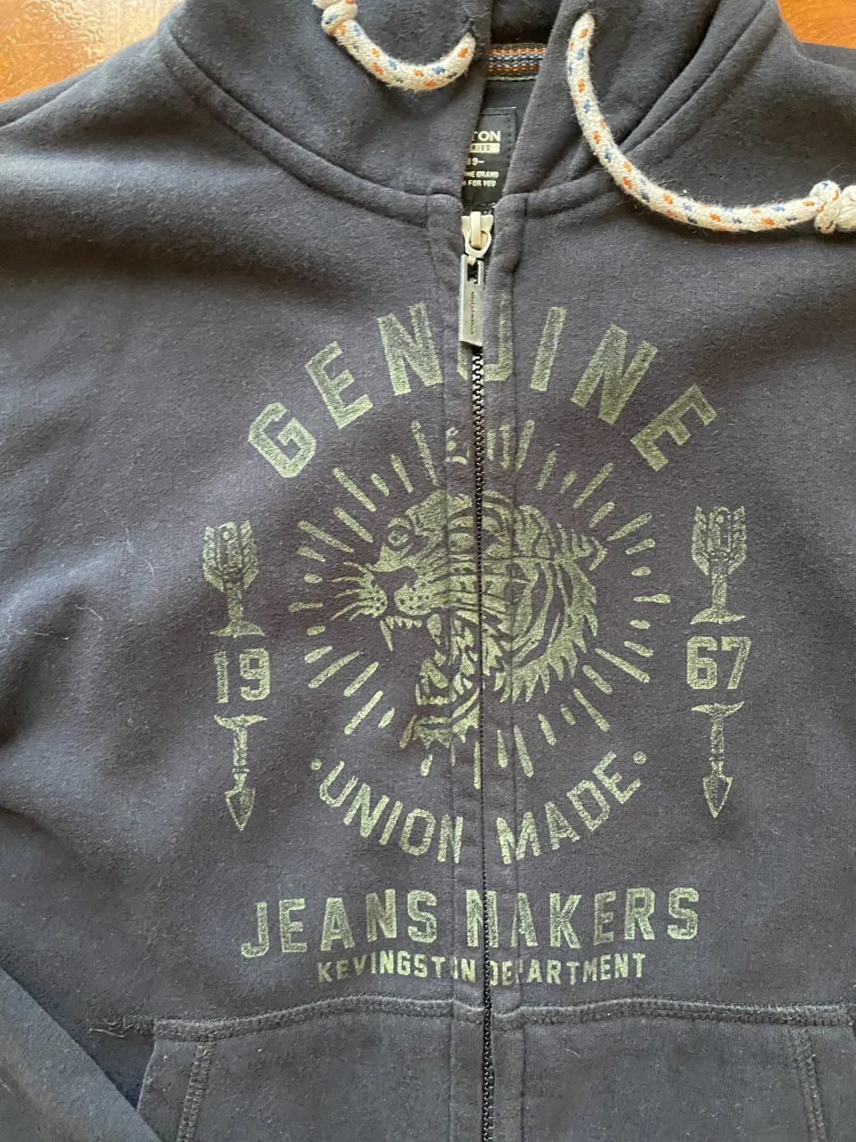 Campera Kevingston - Vista 2