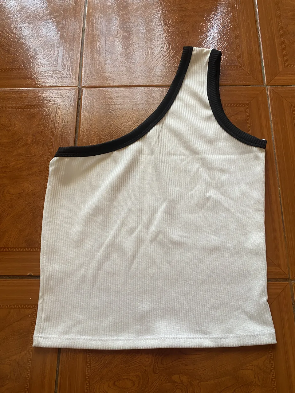 Musculosa Avellaneda - Vista 2