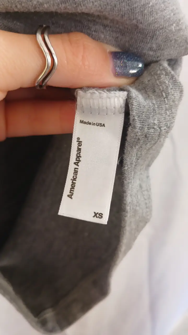 Top American Apparel - Vista 3